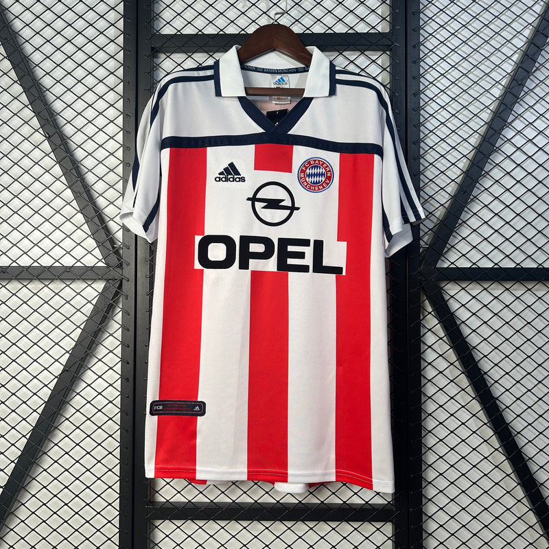 BAYERN DE MUNICH II 00/02 HOMBRE (RETRO)