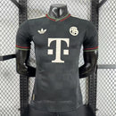 BAYERN MUNICH III 25/26 HOMBRE (VERSIÓN JUGADOR)